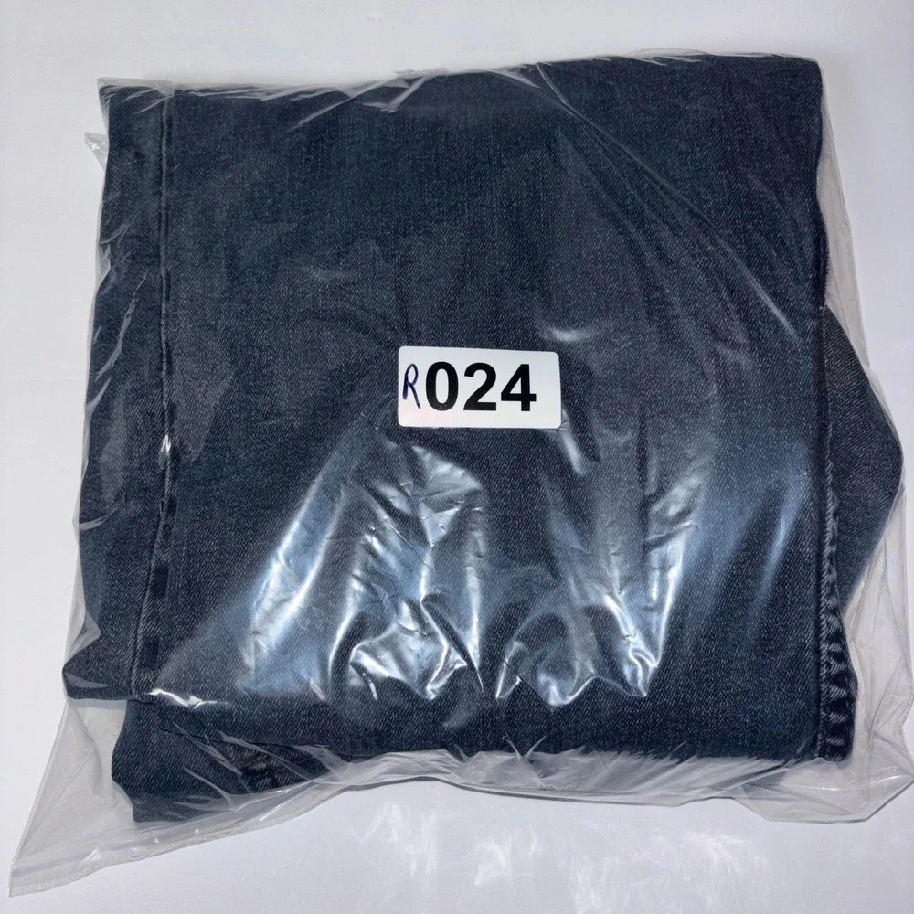 Levis levis 504